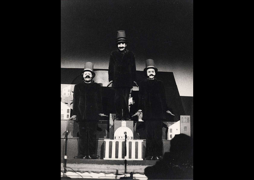 Los mercaderes de ciudades, por Teatro del Mediodía (1977). Procedencia: CIRAE.