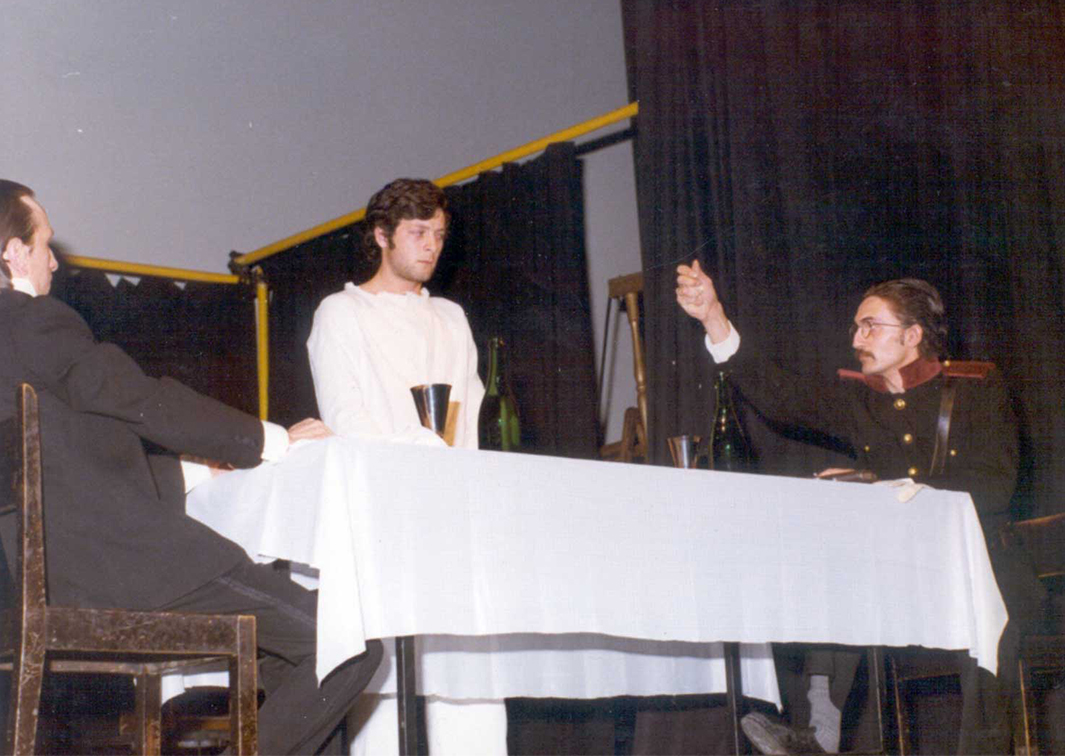 Aula 6. Parábola, de Miguel Alarcón (1977). Procedencia: CIRAE.