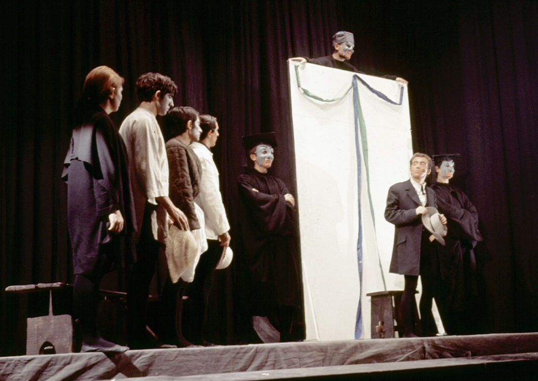 Bululú. Programa Brecht (1967). Foto: Manuel Martínez Muñoz. (CDAEM).