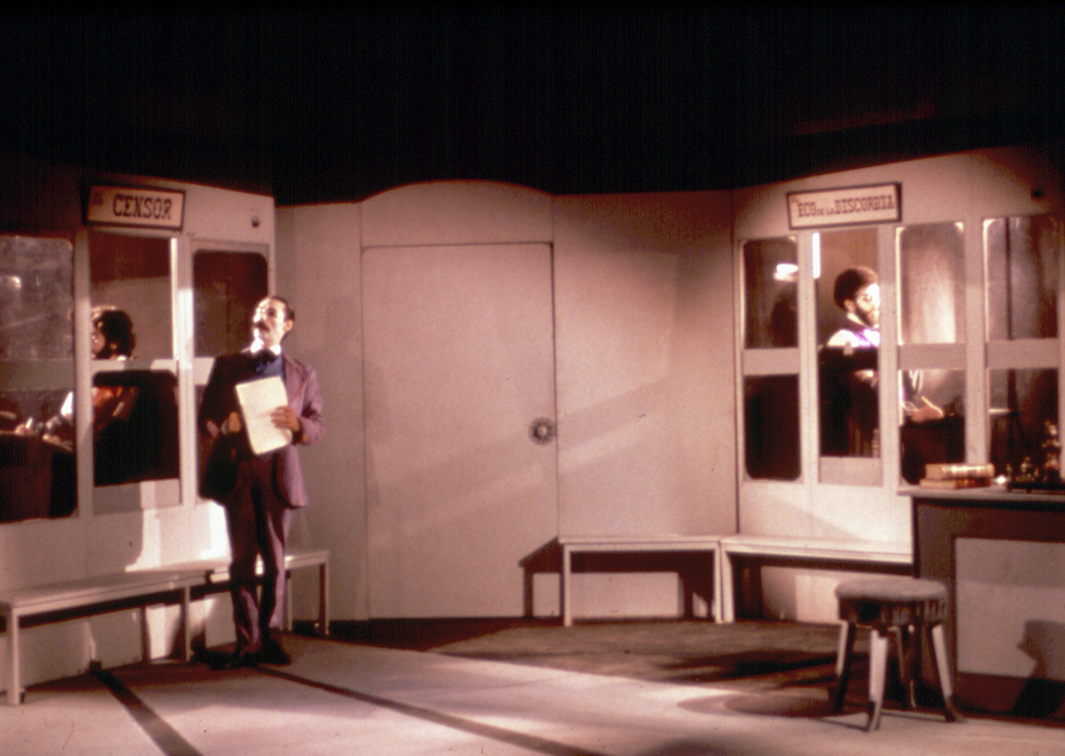 El gran filón, dramaturgia de Eduardo Benito a partir de la comedia de Tomás Rodríguez Rubí (1980). (Procedencia: CDAEM). 