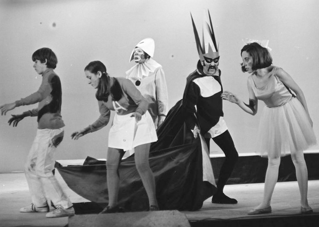Corral de Comedias. Aventura en el espacio, de Fernando Herrero. (1969). Fotógrafo: Beltrán. Procedencia: CDAEM.