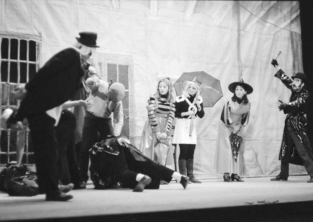 Corral de Comedias. La historia de Ben en la ciudad de los ladrones, de Fernando Herrero (1970). Procedencia: CDAEM.