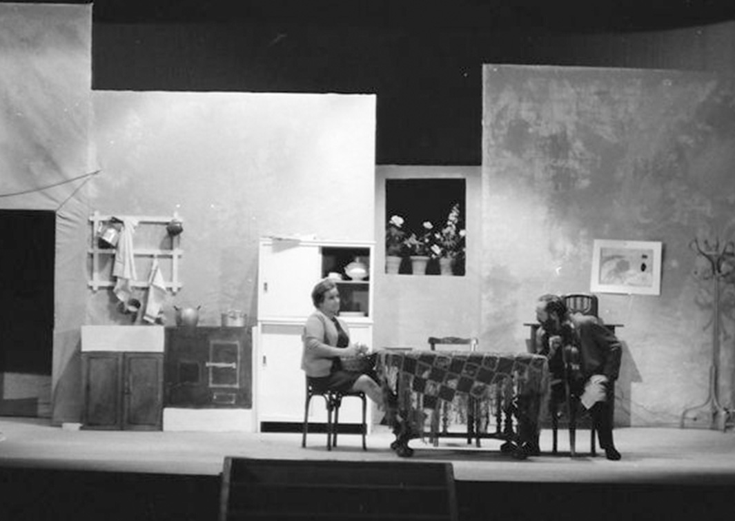 Corral de Comedias. Raíces, de Arnold Wesker (1970). Fotógrafo: Beltrán. Procedencia: CDAEM.