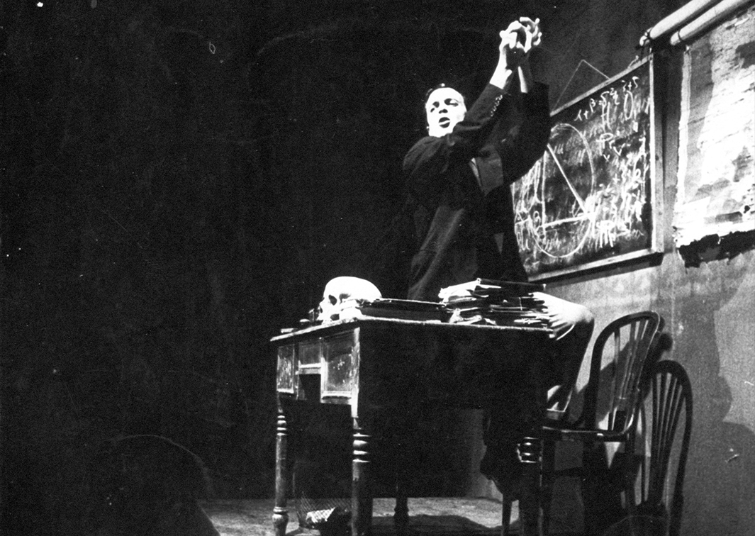 Dagoll Dagom. No hablaré en clase, de Joan Ollé y Josep Perramon (1977). Procedencia: CDAEM.