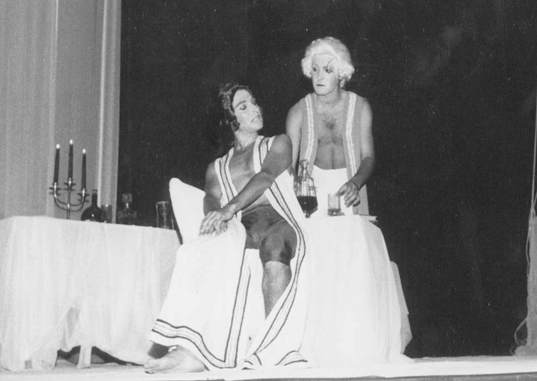 La Caratula. El verí del teatre, de Rodolf Sirera (1980). Procedencia: CDAEM.
