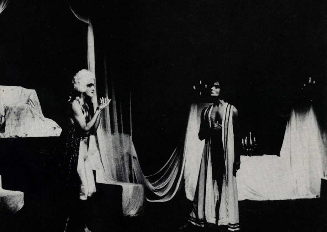 La Caratula. El veneno del teatro, de Rodolf Sirera (1980). Programa de su representación en la Sala Olimpia de Madrid. Procedencia: CDAEM.