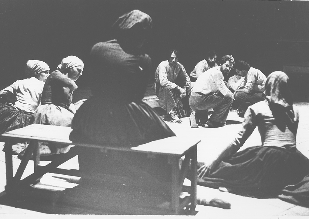 Teatre Lliure. Camí de nit (1976). Fotógrafo: Ros Ribas. Procedencia: CDAEM.