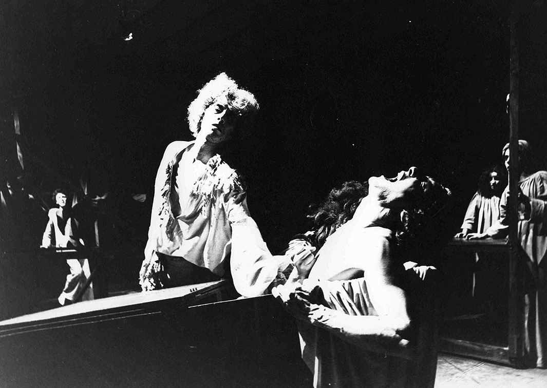 Teatro Carrusel. Marat Sade (1978). Procedencia: CIRAE.