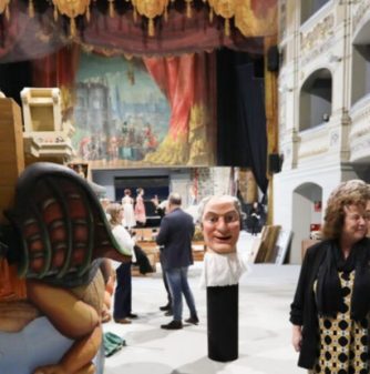 El Teatro de Rojas acoge la muestra que recorre nueve siglos de historia teatral en España